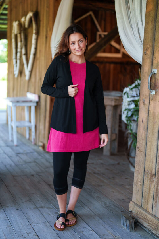 Raspberry red ''merengue'' tunic