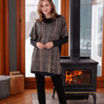 Plaid ''Borduas'' poncho-tunic