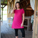 Raspberry red ''merengue'' tunic