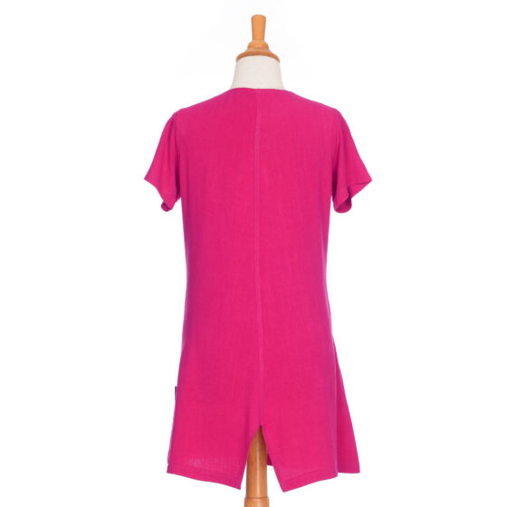 Raspberry red ''merengue'' tunic