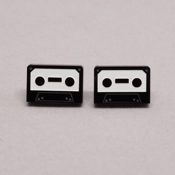 Boucle d'oreilles cassette blanc