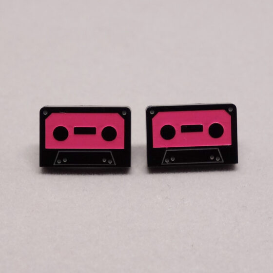 Boucle d'oreilles cassette rose