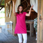 Raspberry red ''merengue'' tunic